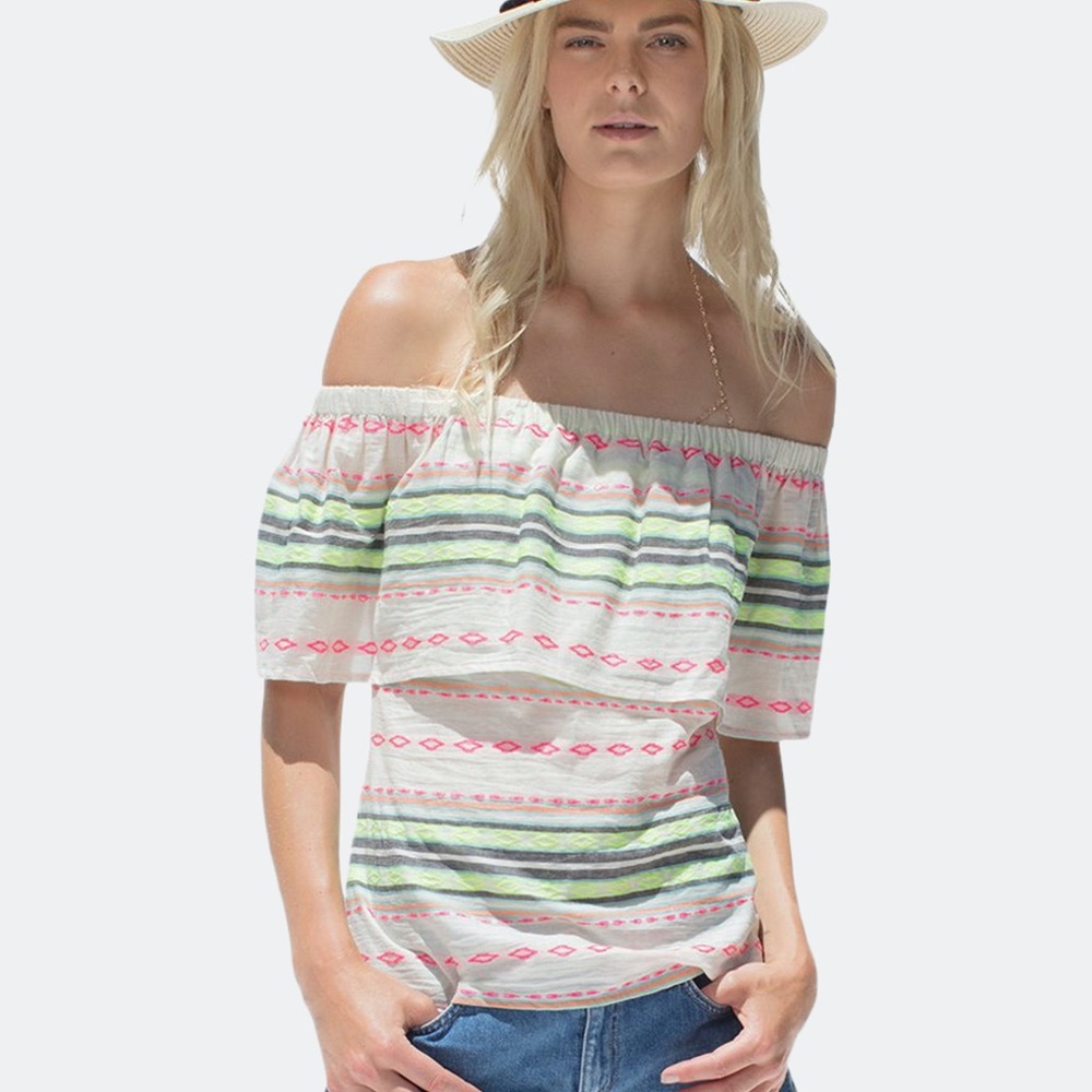 ASTARS • Bonita off shoulder Top sz S